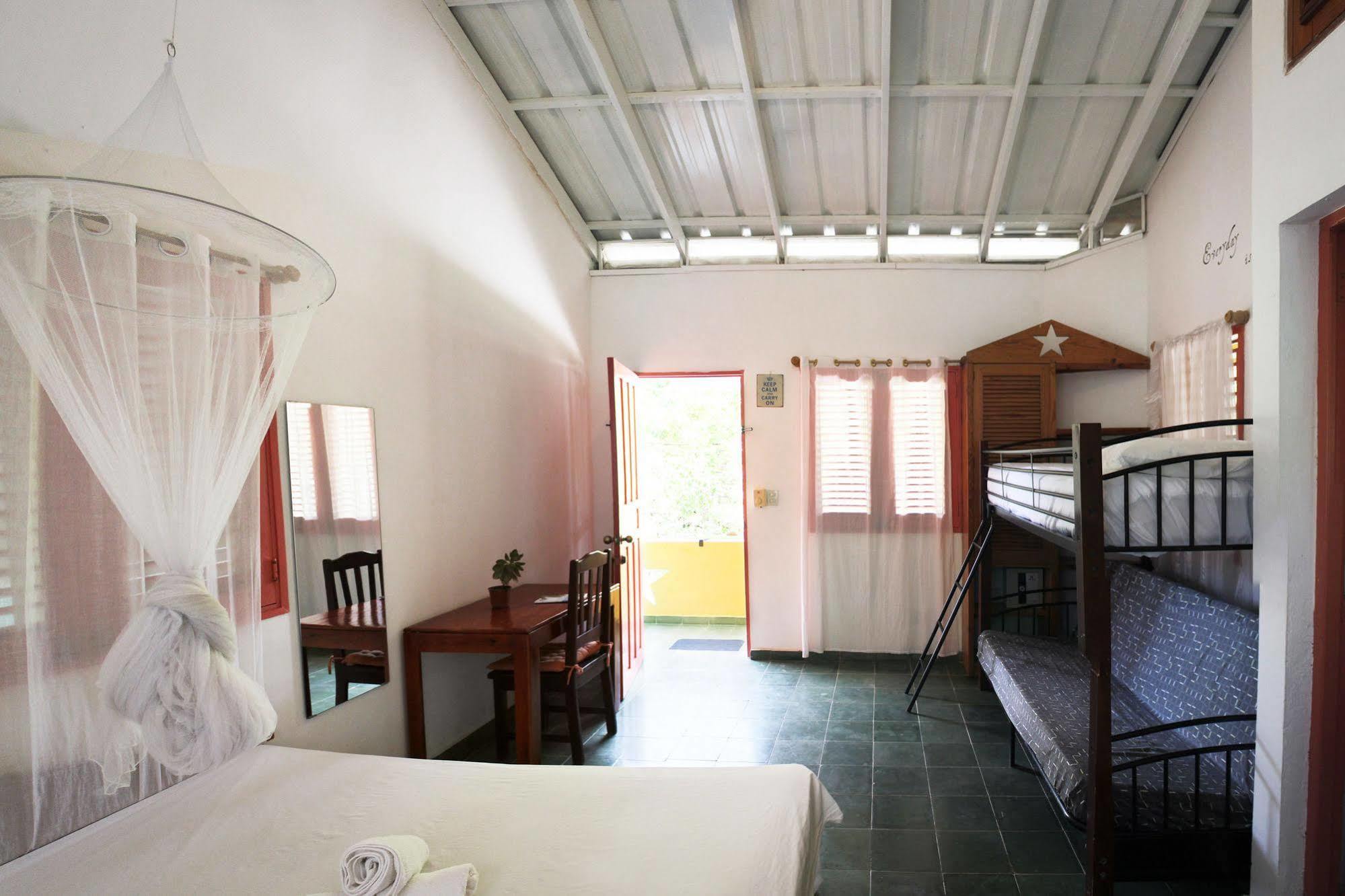 Casa Delfin Guest House Las Terrenas Ngoại thất bức ảnh